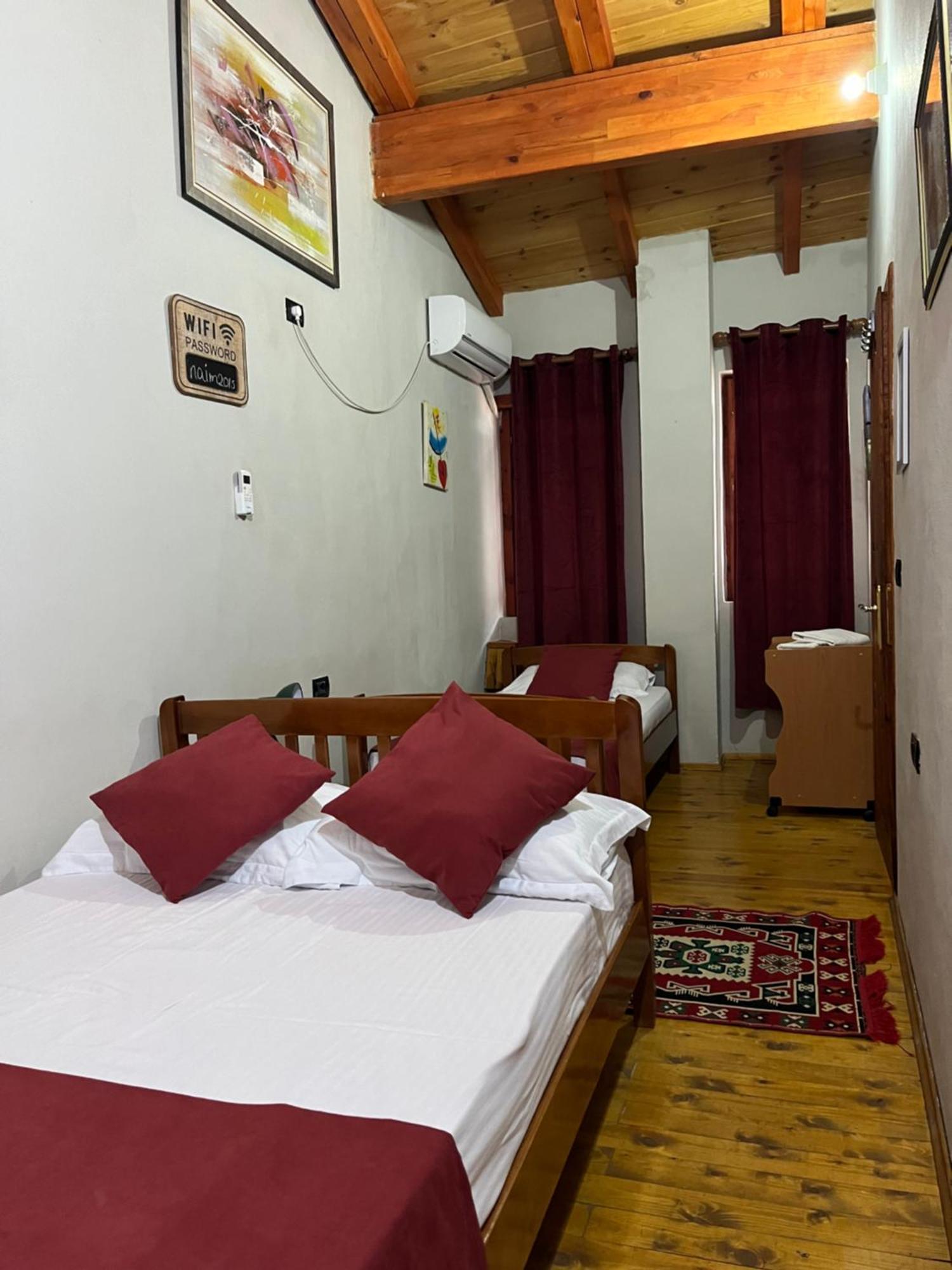 Rooms Emiliano Castle Of Kruja Exterior foto