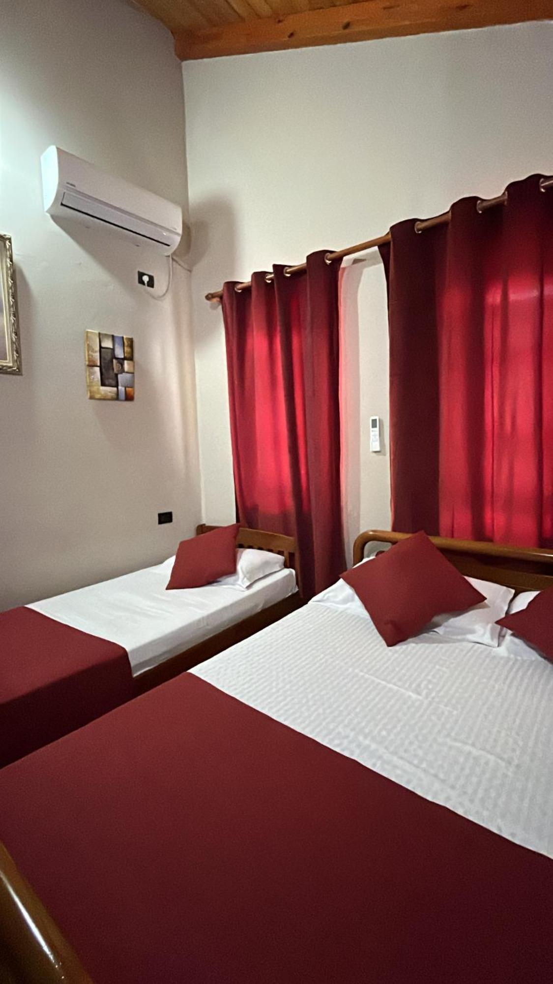 Rooms Emiliano Castle Of Kruja Cameră foto